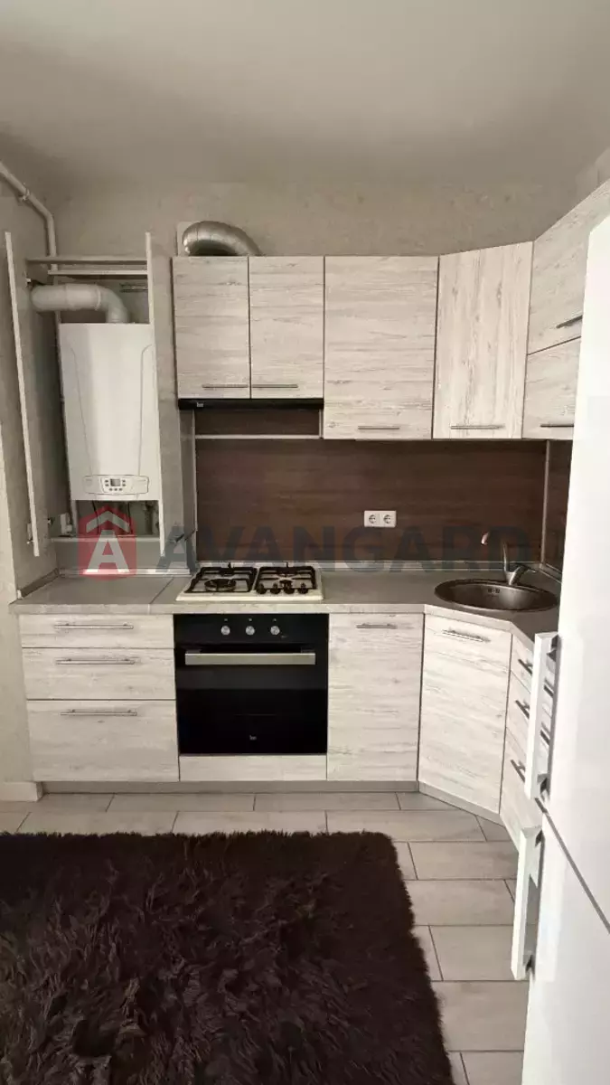 1 кім. квартира, 43/-/- кв. м., 4/10 поверх фото 2 1 кім. квартира, 43/-/- кв. м., 4/10 поверх фото 2