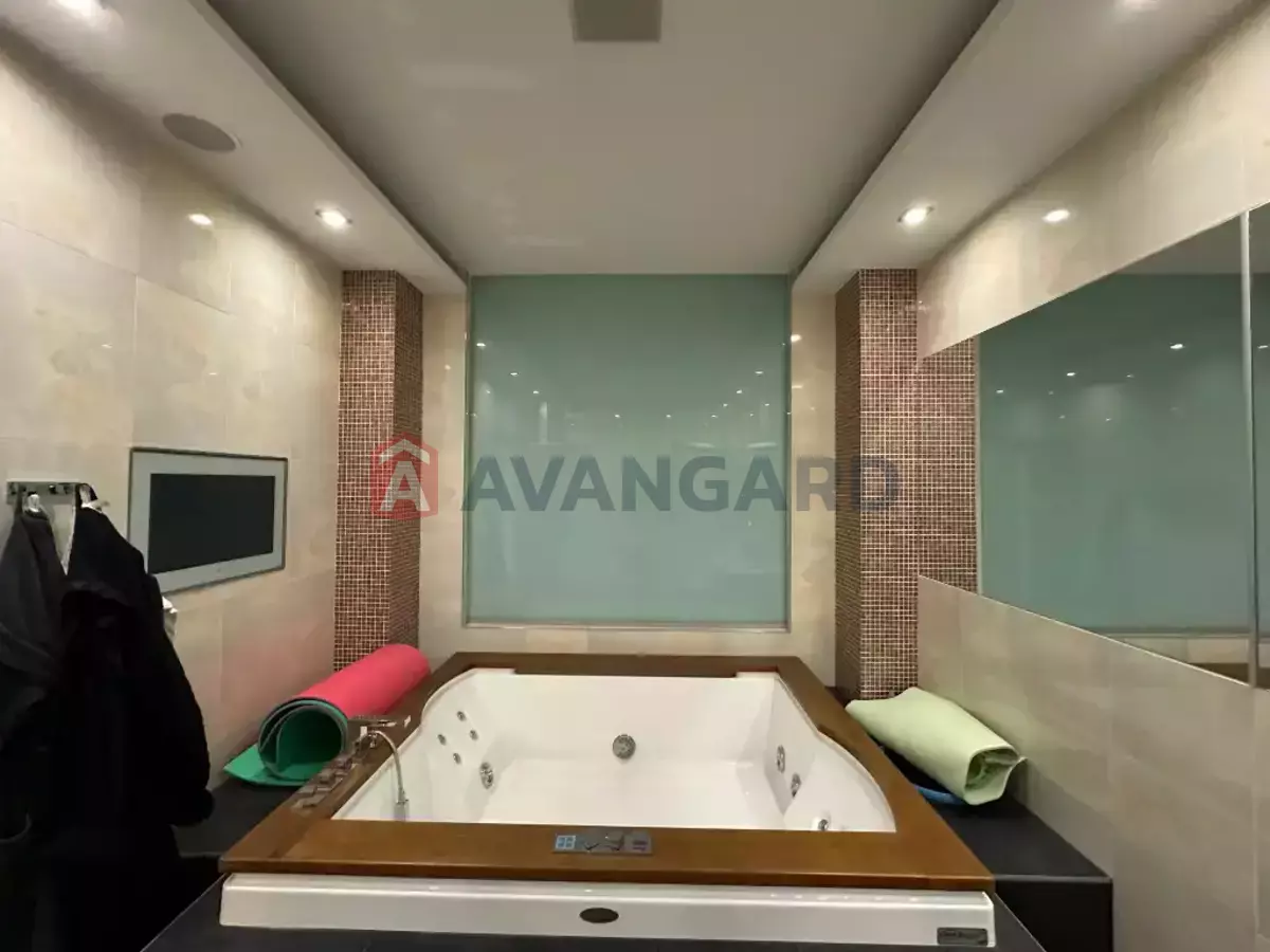 4 комн. квартира, 177/115/15 кв. м., 14/28 этаж фото 19 4 комн. квартира, 177/115/15 кв. м., 14/28 этаж фото 19