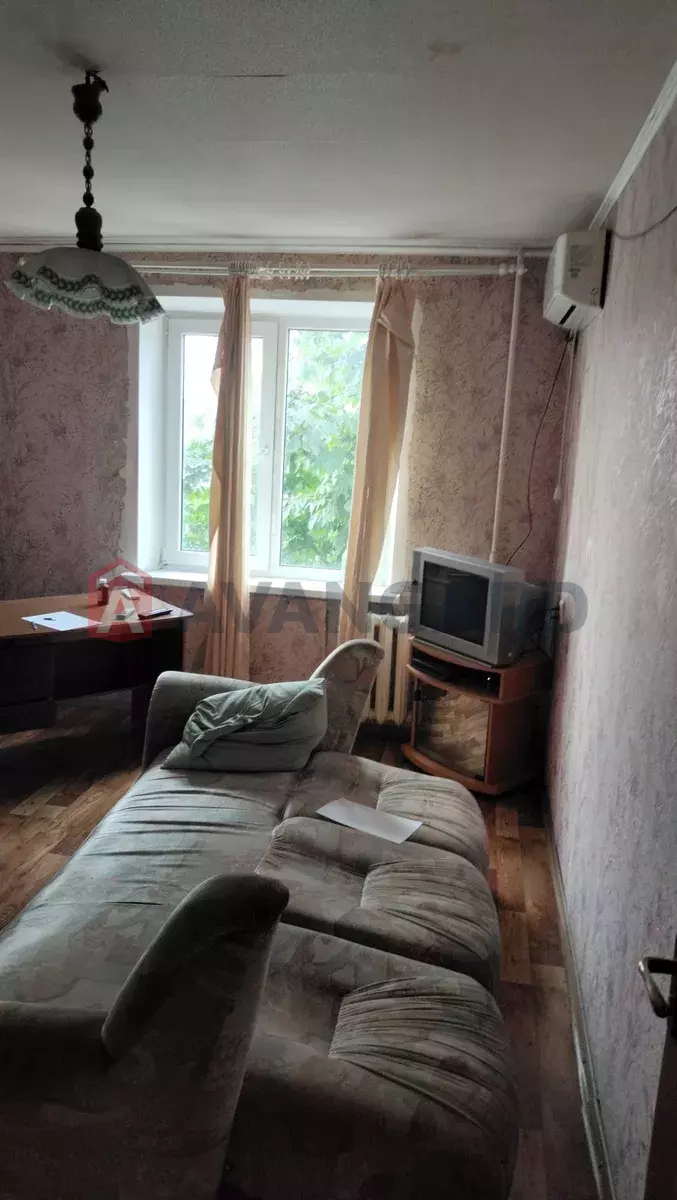 3 кім. квартира, 60/-/9 кв. м., 4/4 поверх фото 4 3 кім. квартира, 60/-/9 кв. м., 4/4 поверх фото 4