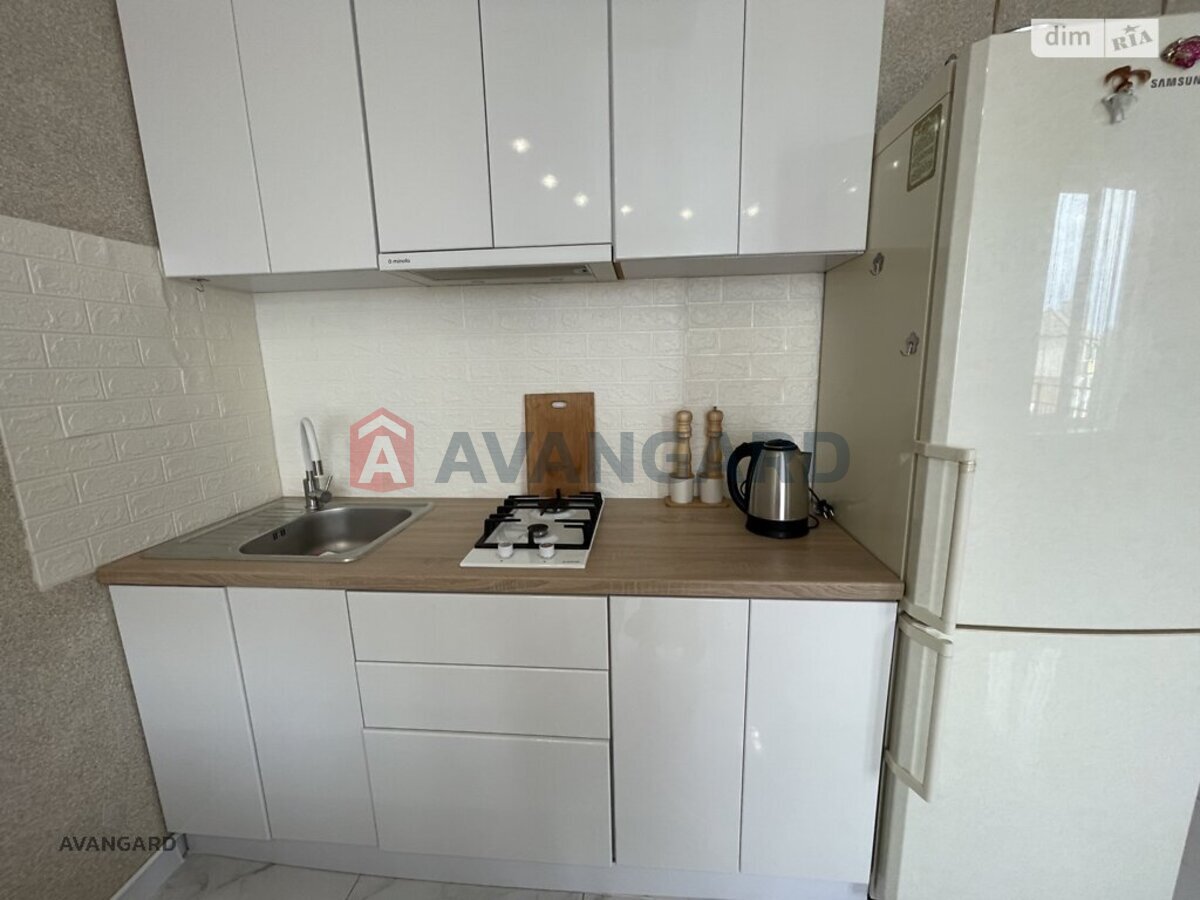 1 кім. квартира, 40/15/14 кв. м., 4/7 поверх фото 8 1 кім. квартира, 40/15/14 кв. м., 4/7 поверх фото 8