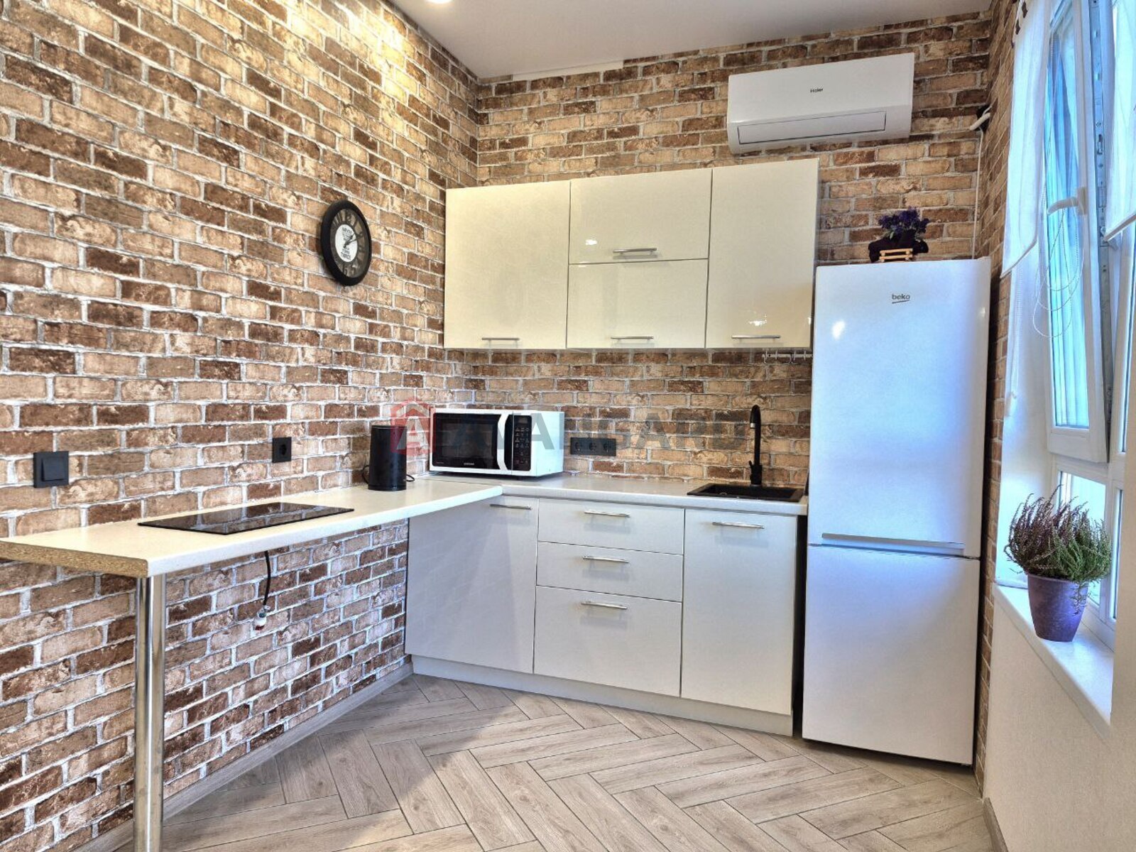 1 кім. квартира, 33/8/18 кв. м., 3/6 поверх фото 6 1 кім. квартира, 33/8/18 кв. м., 3/6 поверх фото 6