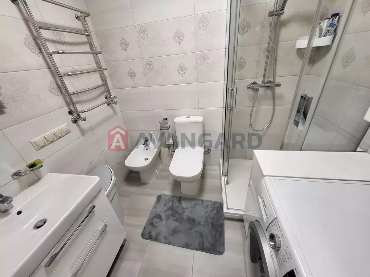 3 кім. квартира, 100/-/35 кв. м., 10/12 поверх фото 4 3 кім. квартира, 100/-/35 кв. м., 10/12 поверх фото 4