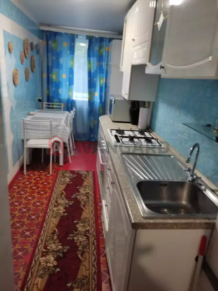 3 кім. квартира, 82/-/10 кв. м., 4/5 поверх фото 6 3 кім. квартира, 82/-/10 кв. м., 4/5 поверх фото 6