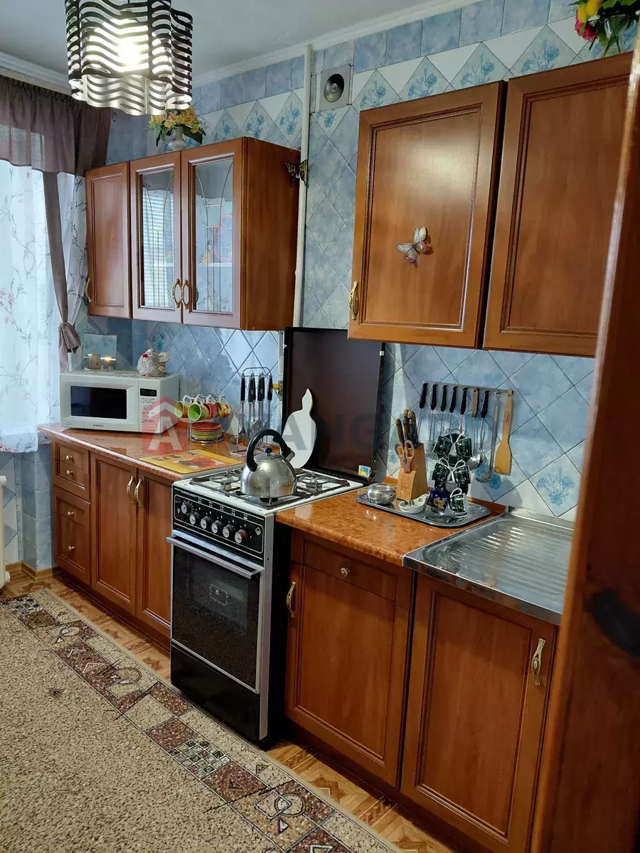 2 кім. квартира, 54/-/8 кв. м., 5/10 поверх фото 1 2 кім. квартира, 54/-/8 кв. м., 5/10 поверх фото 1