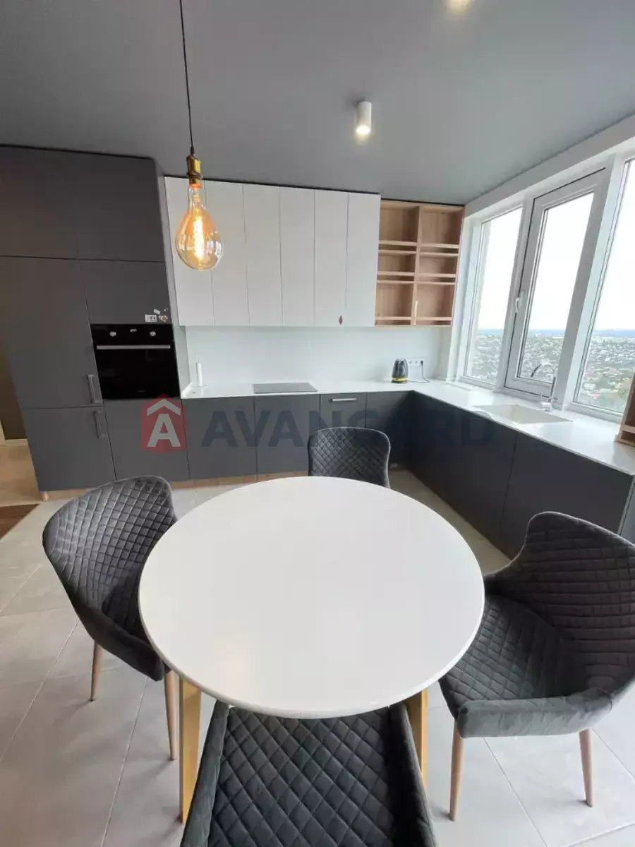 2 кім. квартира, 80/-/- кв. м., 20/22 поверх фото 3 2 кім. квартира, 80/-/- кв. м., 20/22 поверх фото 3