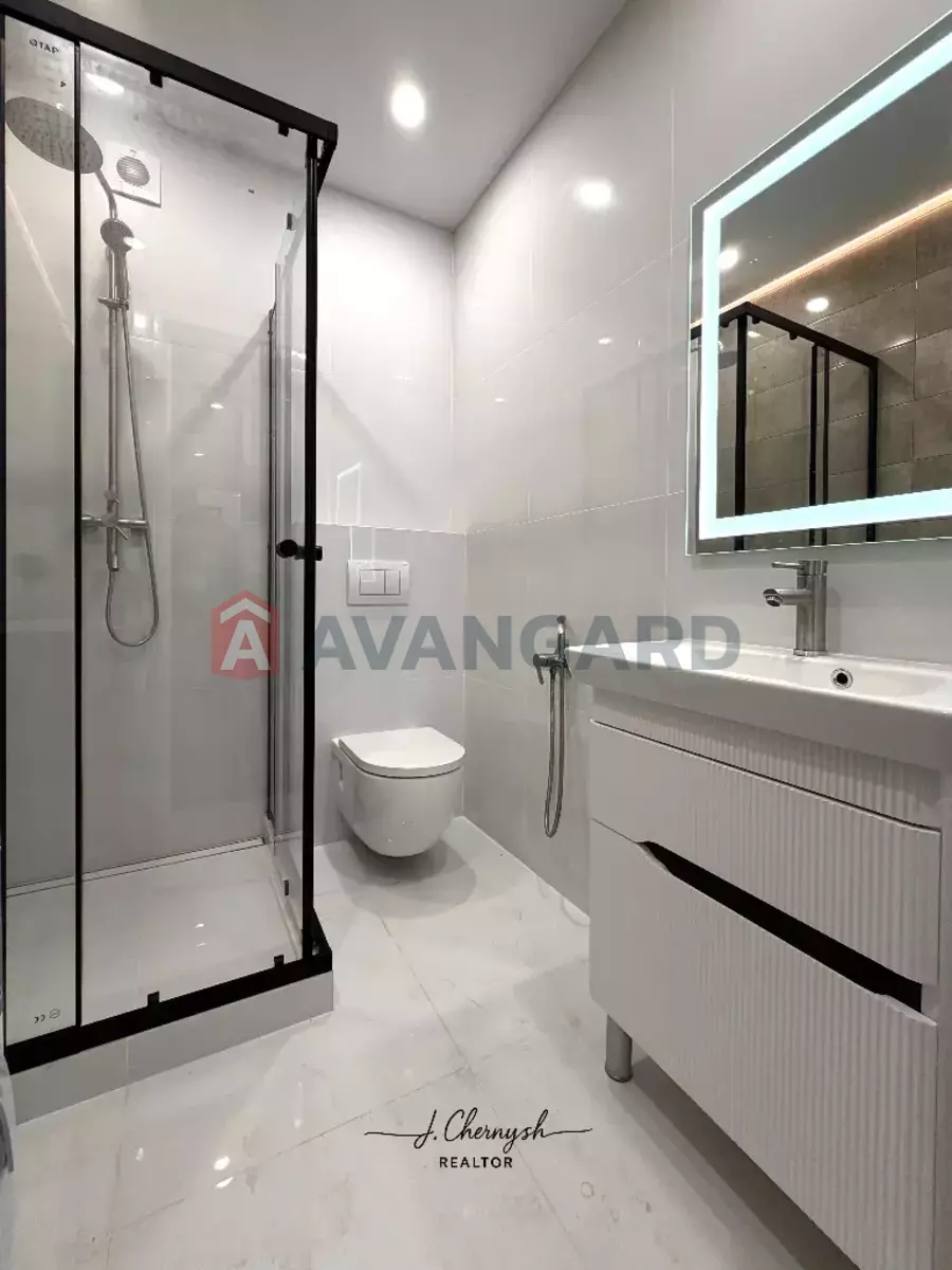 1 кім. квартира, 45/20/10 кв. м., 10/10 поверх фото 7 1 кім. квартира, 45/20/10 кв. м., 10/10 поверх фото 7