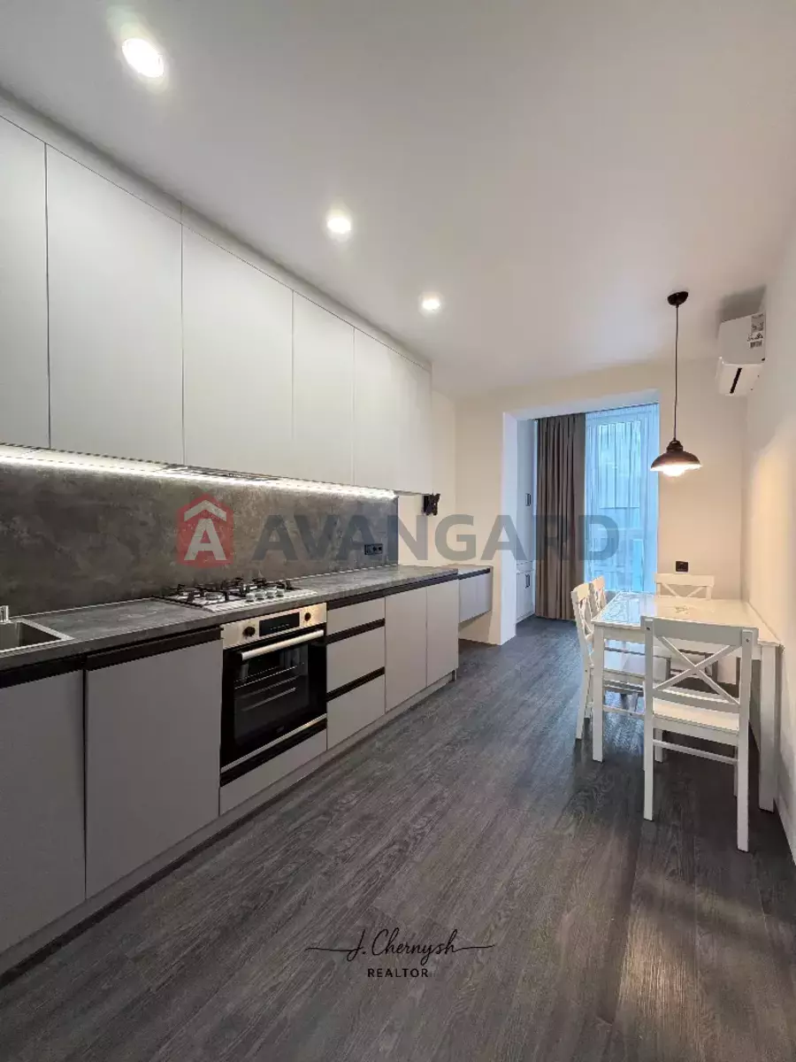 1 кім. квартира, 45/20/10 кв. м., 10/10 поверх фото 2 1 кім. квартира, 45/20/10 кв. м., 10/10 поверх фото 2