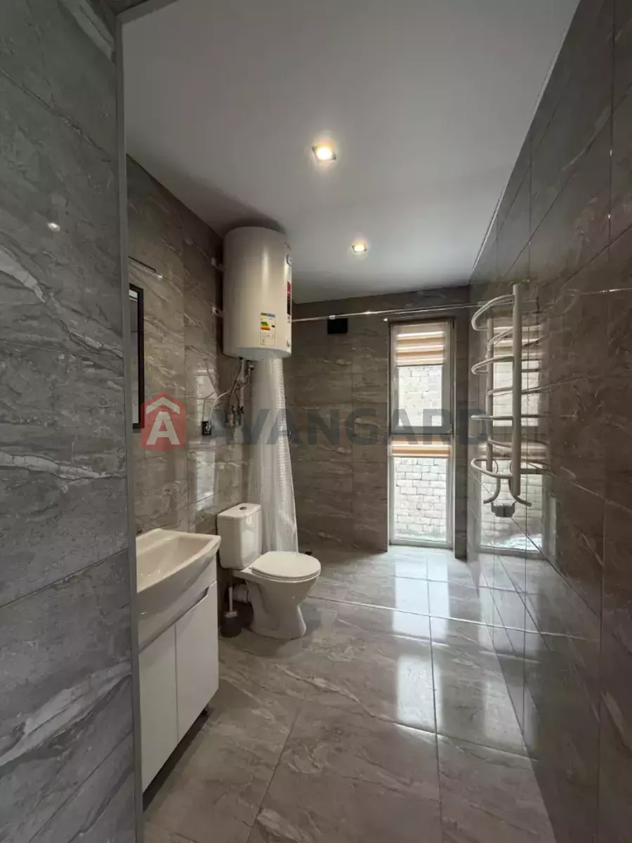 1 кім. квартира, 45/20/20 кв. м., 2/3 поверх фото 8 1 кім. квартира, 45/20/20 кв. м., 2/3 поверх фото 8