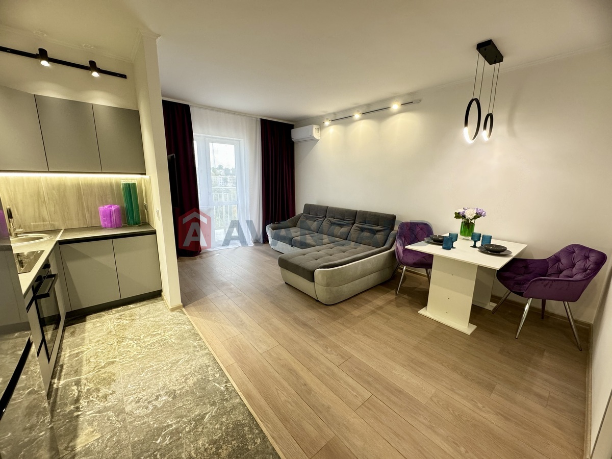 2 комн. квартира, 45/-/- кв. м., 8/10 этаж фото 1 2 комн. квартира, 45/-/- кв. м., 8/10 этаж фото 1