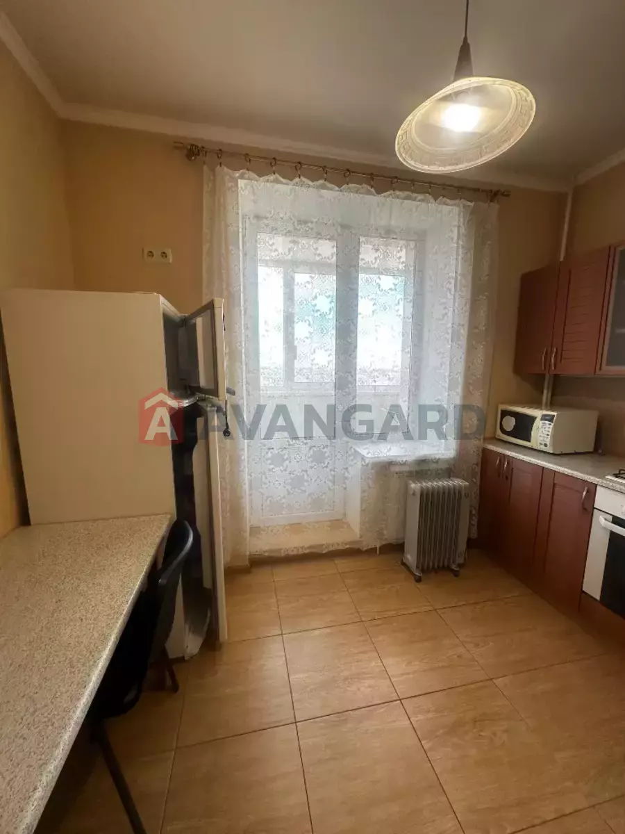 1 кім. квартира, 40/-/- кв. м., 8/10 поверх фото 4 1 кім. квартира, 40/-/- кв. м., 8/10 поверх фото 4