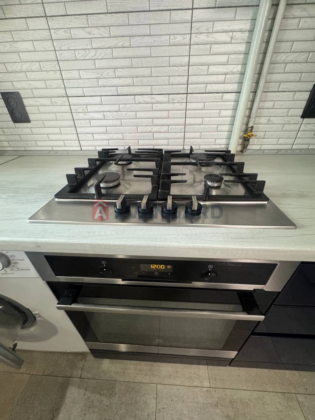 1 кім. квартира, 42/28/14 кв. м., 7/9 поверх фото 4 1 кім. квартира, 42/28/14 кв. м., 7/9 поверх фото 4