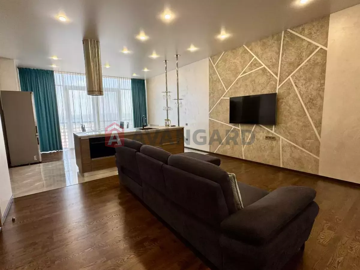 2 кім. квартира, 80/-/- кв. м., 13/16 поверх фото 4 2 кім. квартира, 80/-/- кв. м., 13/16 поверх фото 4