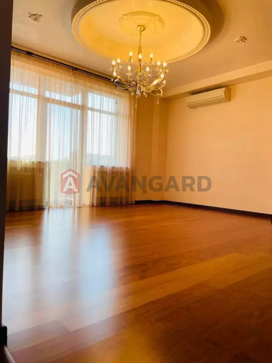 4 комн. квартира, 200/150/30 кв. м., 5/9 этаж фото 14 4 комн. квартира, 200/150/30 кв. м., 5/9 этаж фото 14