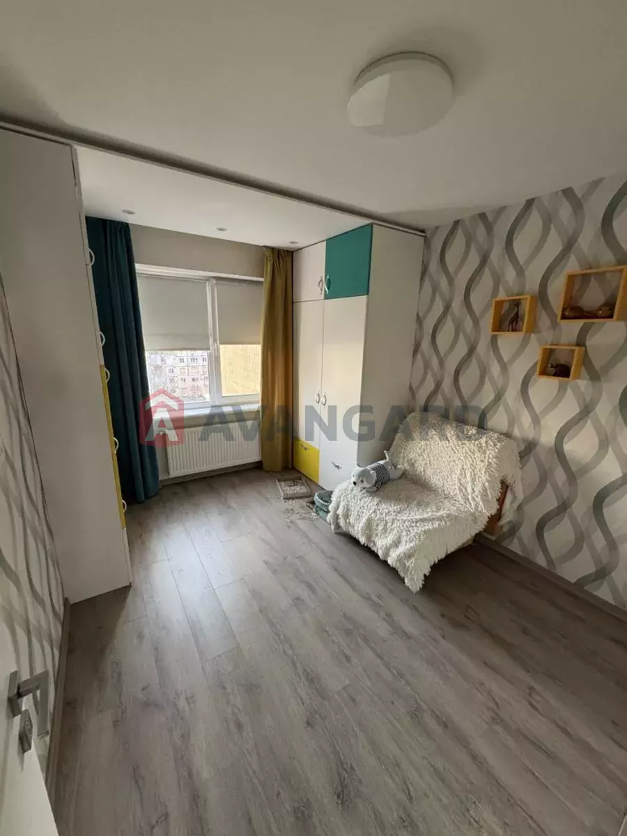 3 кім. квартира, 64/-/8 кв. м., 7/9 поверх фото 9 3 кім. квартира, 64/-/8 кв. м., 7/9 поверх фото 9