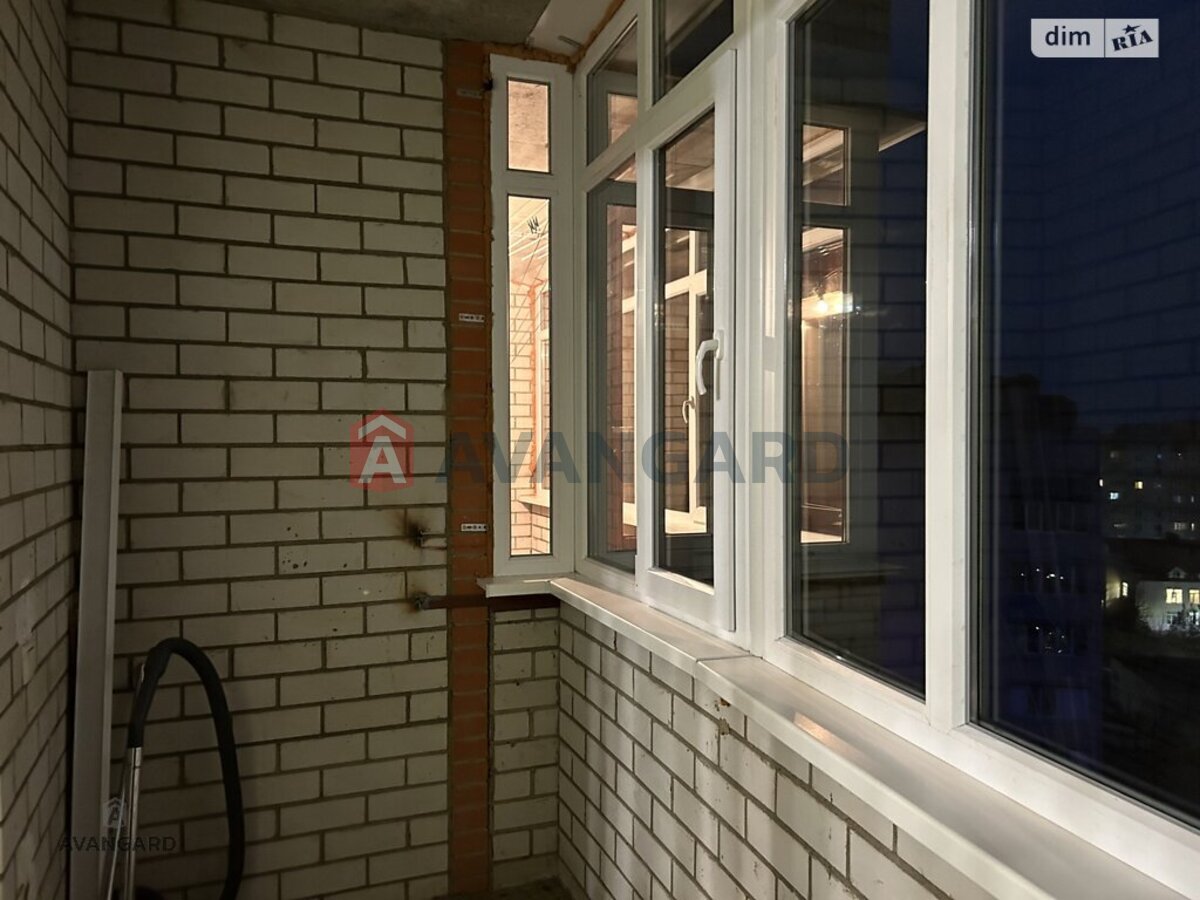 3 комн. квартира, 100/-/16 кв. м., 9/13 этаж фото 10 3 комн. квартира, 100/-/16 кв. м., 9/13 этаж фото 10