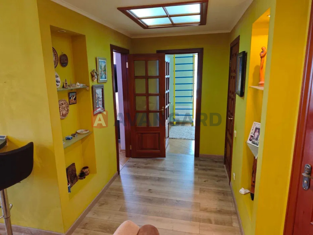 3 кім. квартира, 80/-/30 кв. м., 15/17 поверх фото 6 3 кім. квартира, 80/-/30 кв. м., 15/17 поверх фото 6