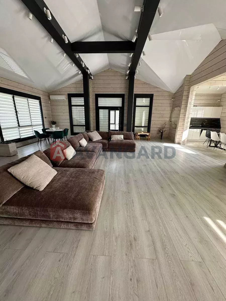 Дом, 300 кв.м. фото 11 Дом, 300 кв.м. фото 11