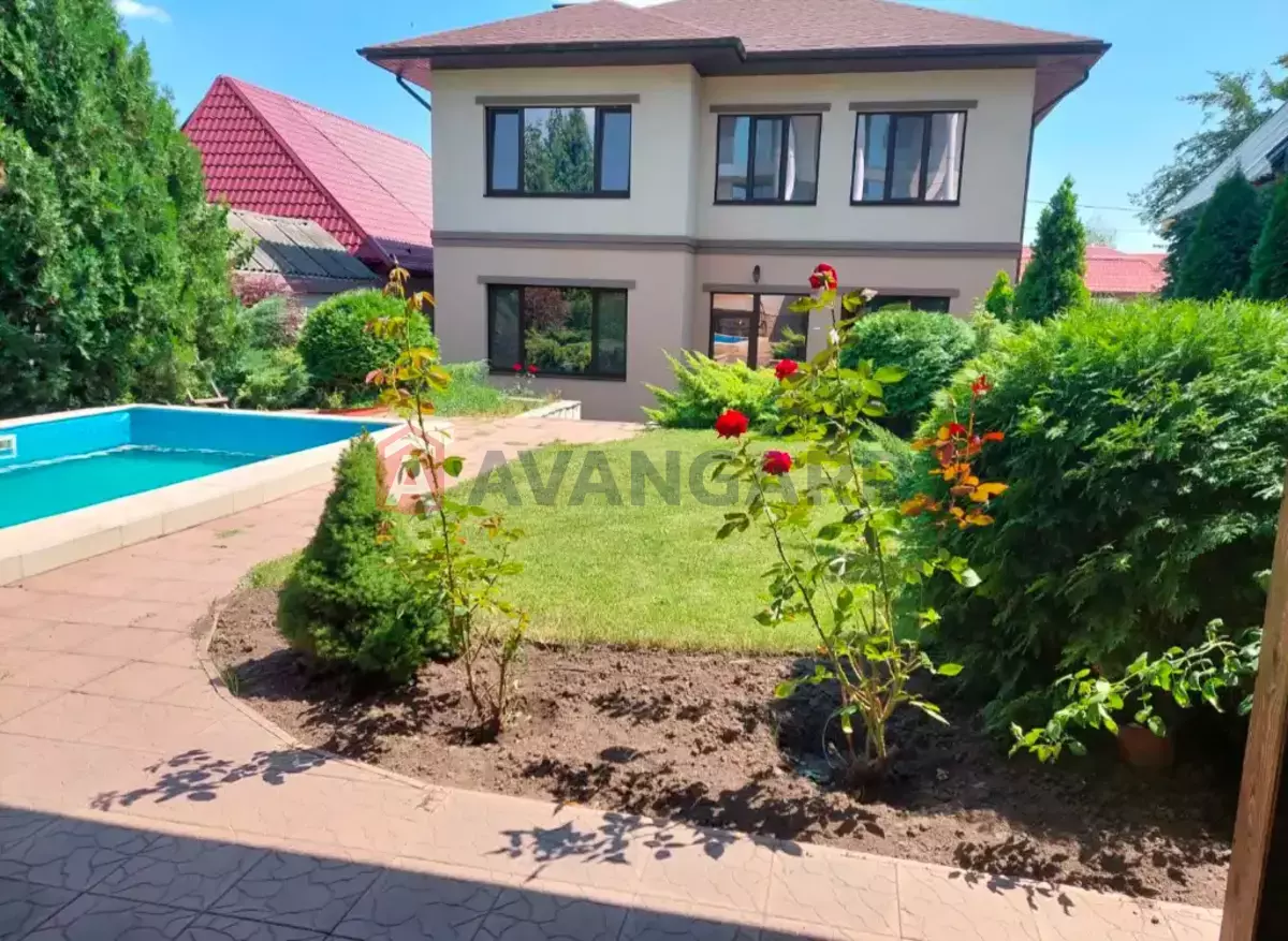 Дом, 200 кв.м. фото 1 Дом, 200 кв.м. фото 1