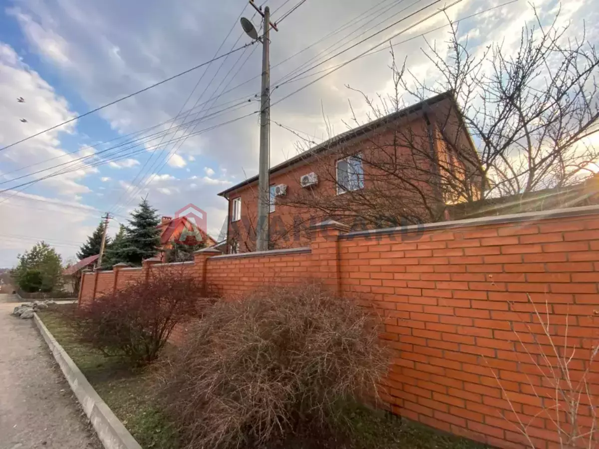 Дом, 211 кв.м. фото 1 Дом, 211 кв.м. фото 1