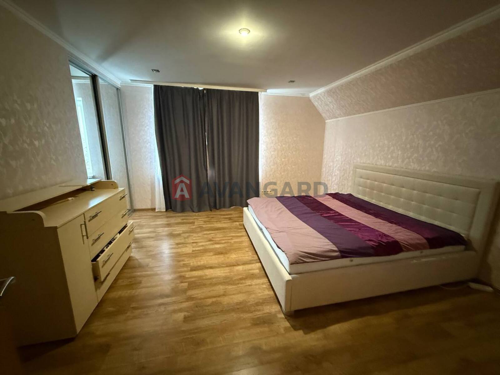 Будинок, 140 кв.м. фото 2 Будинок, 140 кв.м. фото 2