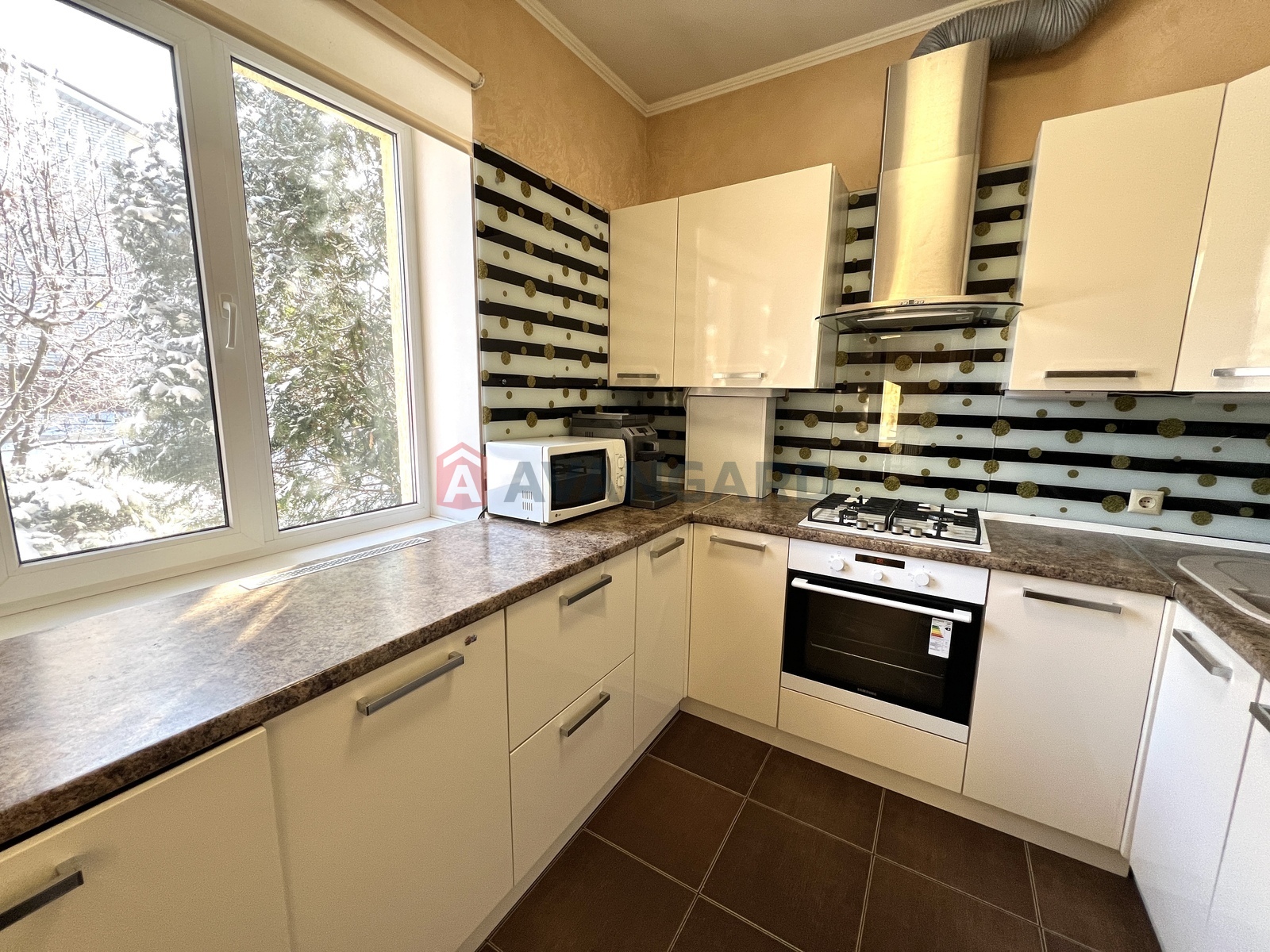 Будинок, 140 кв.м. фото 1 Будинок, 140 кв.м. фото 1