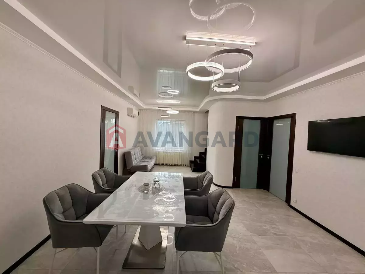 Дом, 250 кв.м. фото 1 Дом, 250 кв.м. фото 1