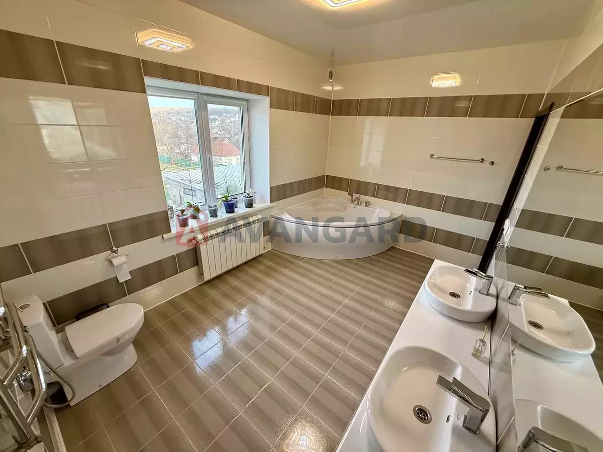 Дом, 250 кв.м. фото 8 Дом, 250 кв.м. фото 8