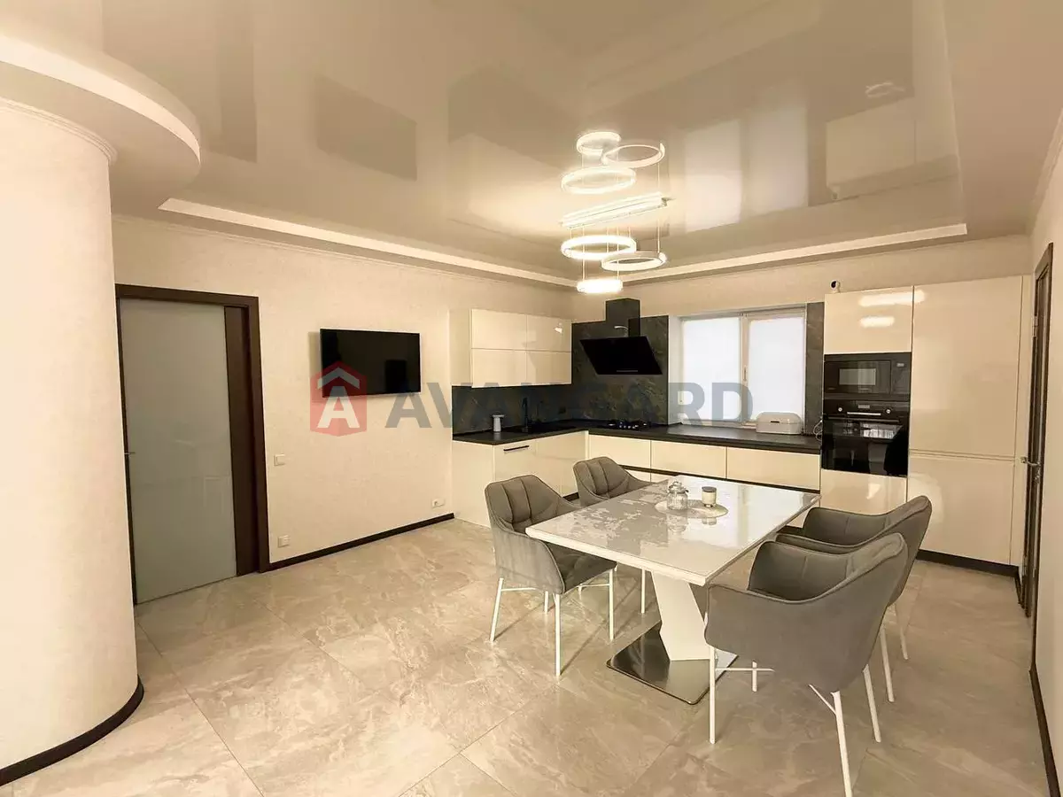 Дом, 250 кв.м. фото 3 Дом, 250 кв.м. фото 3