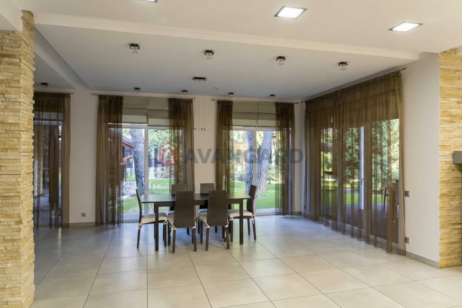 Будинок, 270 кв.м. фото 12 Будинок, 270 кв.м. фото 12