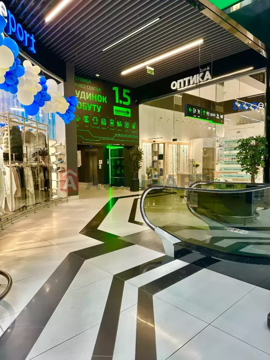 Торгівельна площа, 36 кв.м. фото 3 Торгівельна площа, 36 кв.м. фото 3