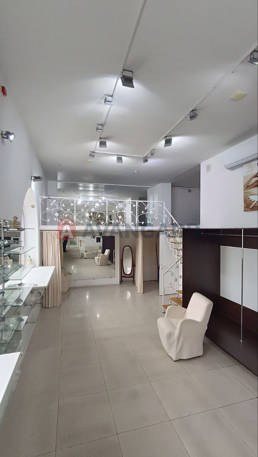 Торговая площадь, Сфера услуг, 62 кв.м. фото 1 Торговая площадь, Сфера услуг, 62 кв.м. фото 1