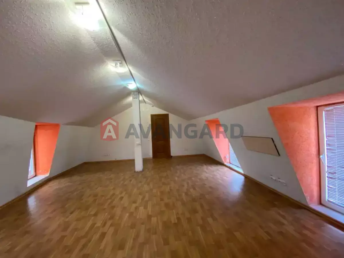 Торговая площадь, 93 кв.м. фото 4 Торговая площадь, 93 кв.м. фото 4