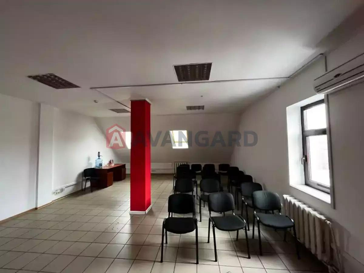 Торгівельна площа, 250 кв.м. фото 4 Торгівельна площа, 250 кв.м. фото 4