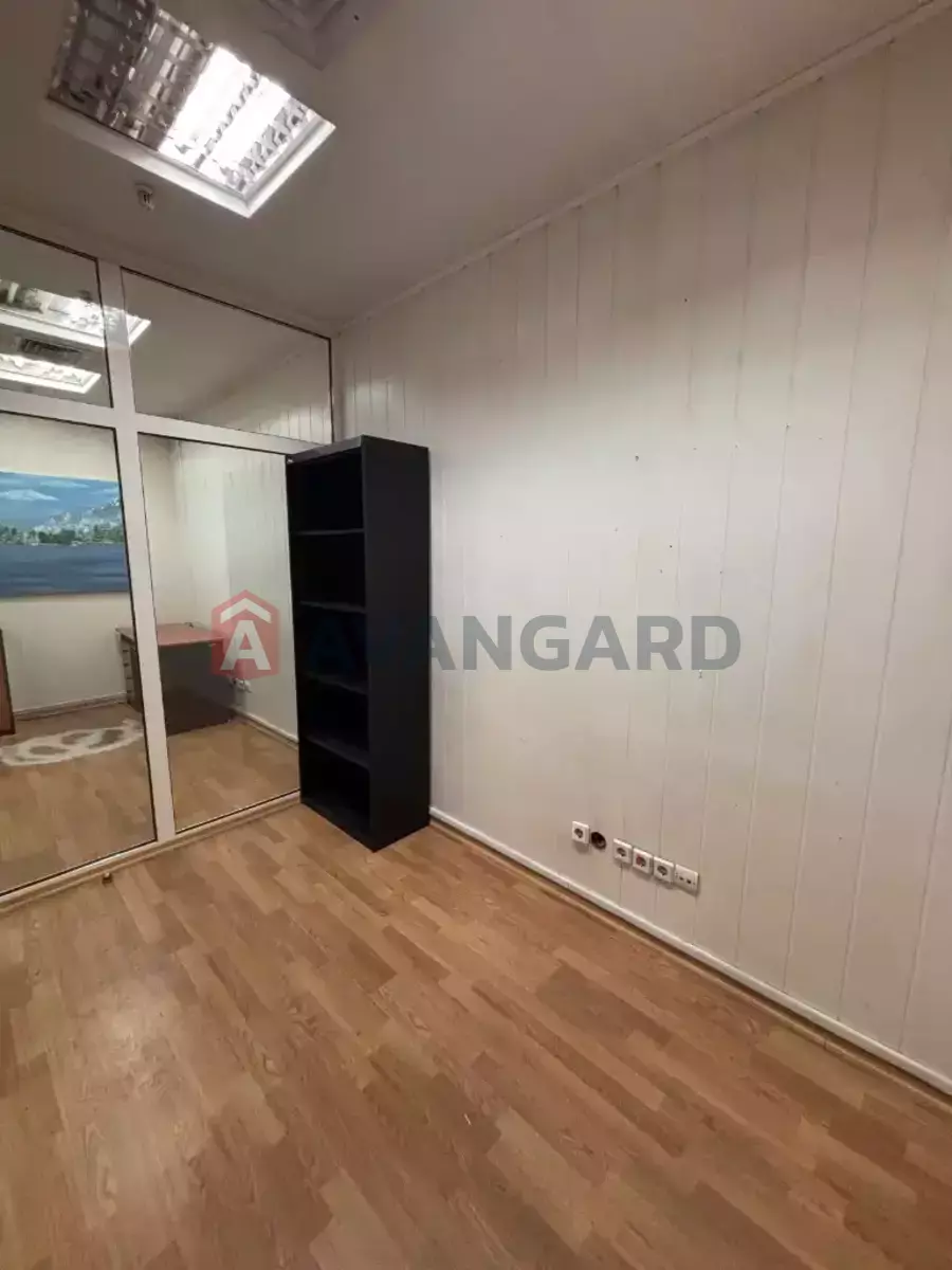 Торгівельна площа, 45 кв.м. фото 4 Торгівельна площа, 45 кв.м. фото 4