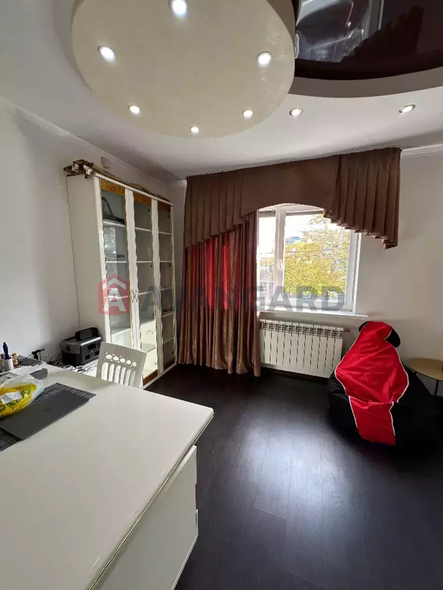 Торговая площадь, 129 кв.м. фото 2 Торговая площадь, 129 кв.м. фото 2