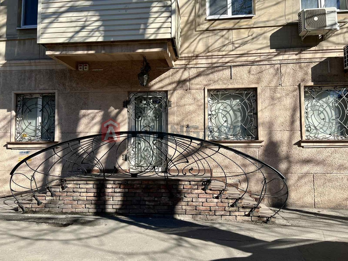 Торгівельна площа, 40 кв.м. фото 12 Торгівельна площа, 40 кв.м. фото 12