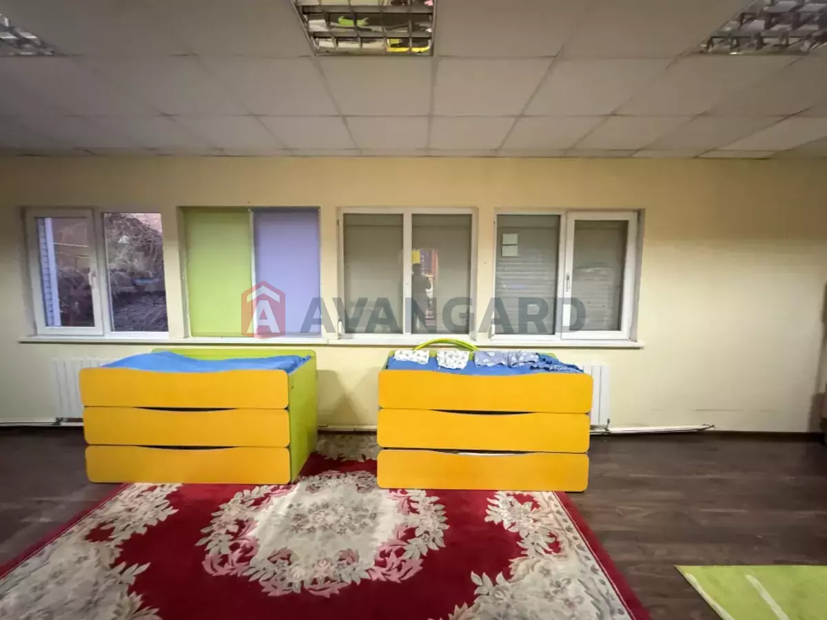 Сфера послуг, 200 кв.м. фото 12 Сфера послуг, 200 кв.м. фото 12