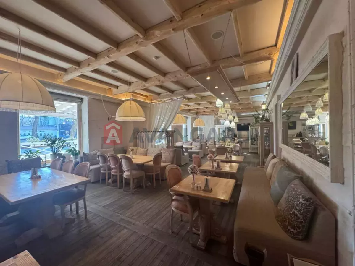 Кафе, бар, ресторан, 213 кв.м. фото 1 Кафе, бар, ресторан, 213 кв.м. фото 1