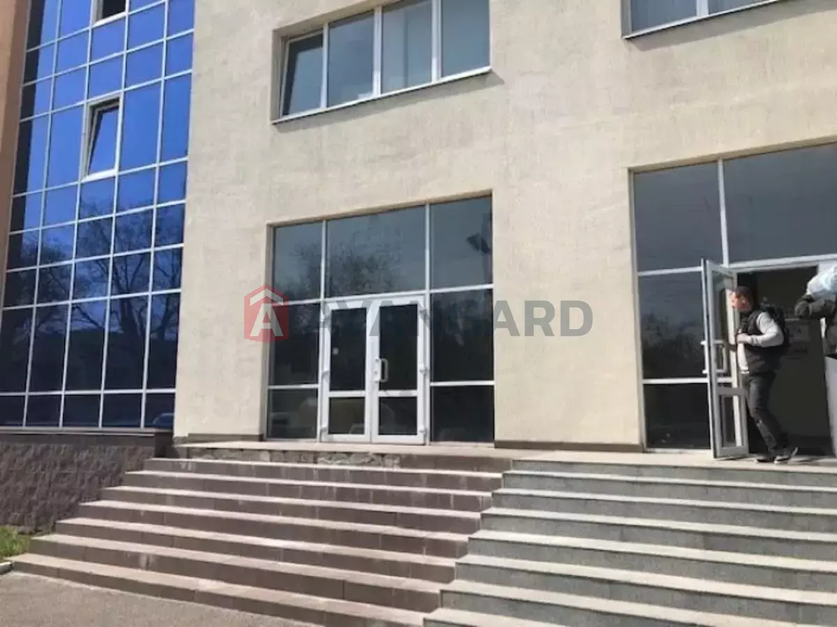 Торговая площадь, 750 кв.м. фото 1 Торговая площадь, 750 кв.м. фото 1