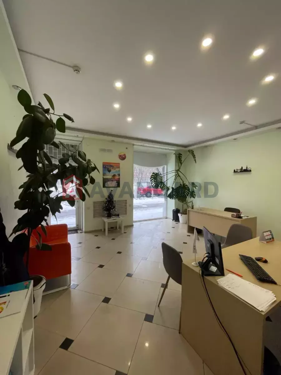 Торговая площадь, 32 кв.м. фото 2 Торговая площадь, 32 кв.м. фото 2