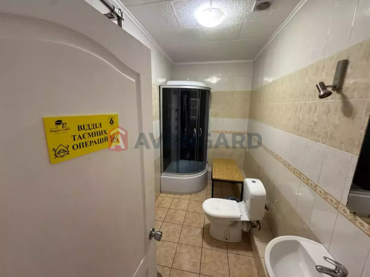 Торгівельна площа, 440 кв.м. фото 17 Торгівельна площа, 440 кв.м. фото 17