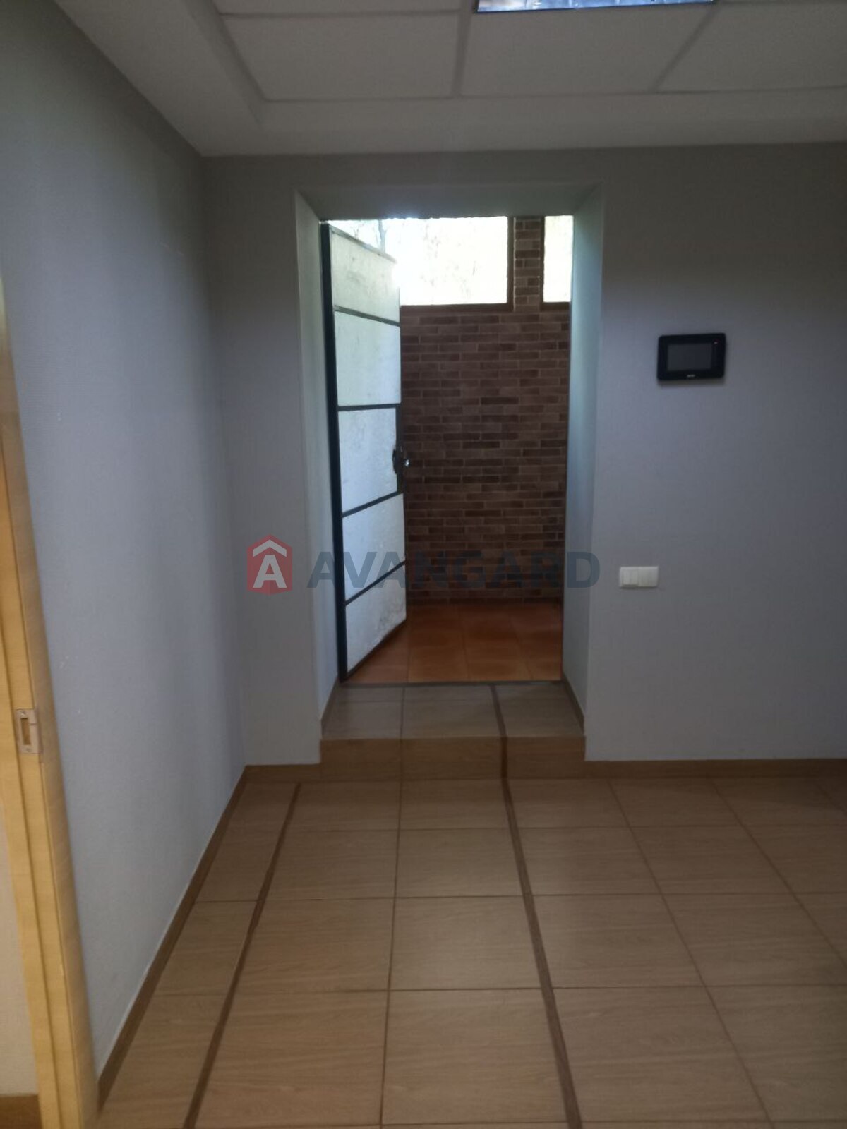 Торгівельна площа, Сфера послуг, 92 кв.м. фото 8 Торгівельна площа, Сфера послуг, 92 кв.м. фото 8