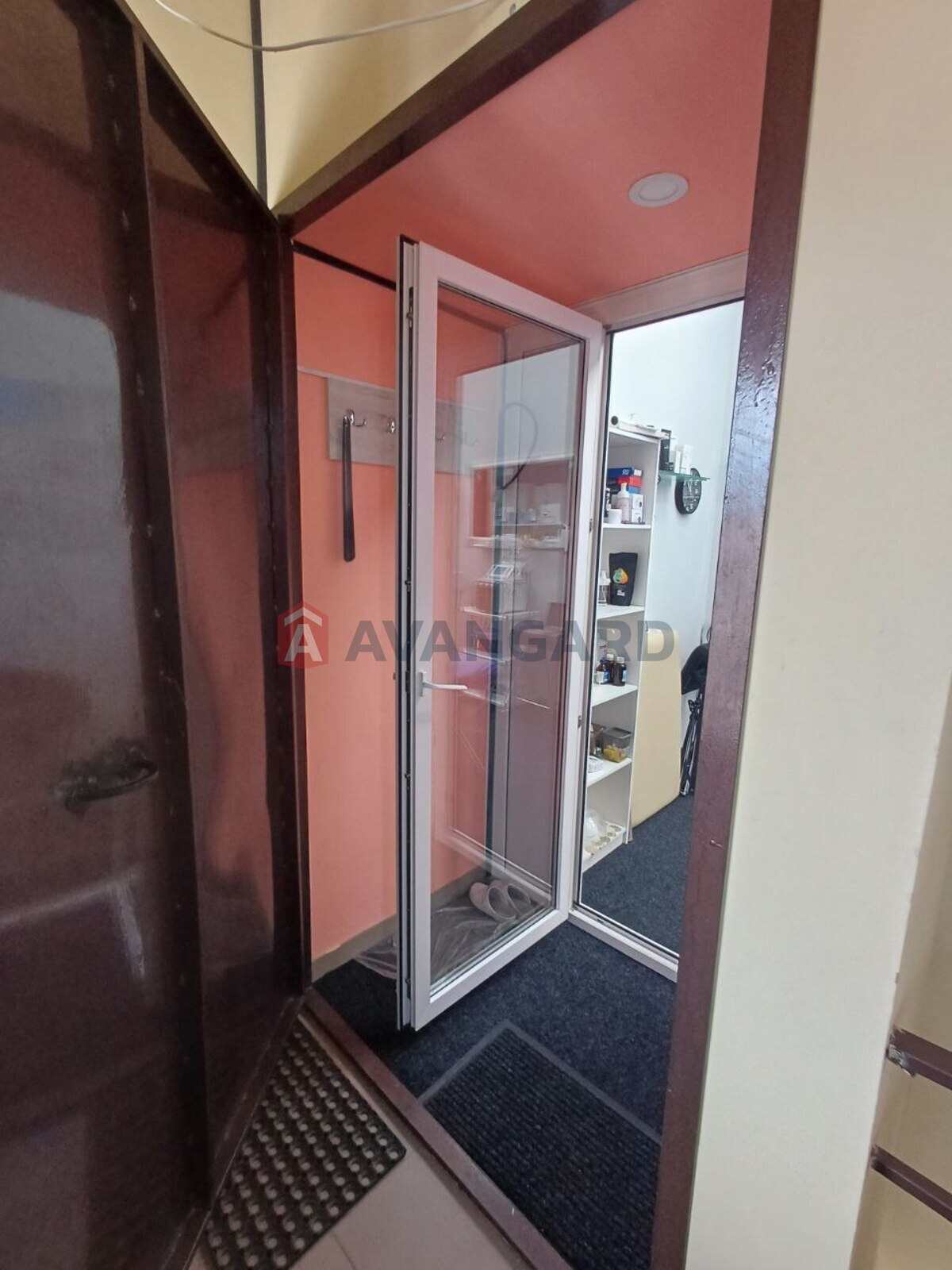 Сфера послуг, 11 кв.м. фото 13 Сфера послуг, 11 кв.м. фото 13