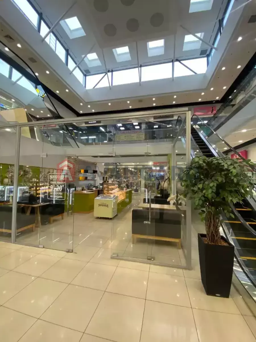 Торговая площадь, 64 кв.м. фото 2 Торговая площадь, 64 кв.м. фото 2