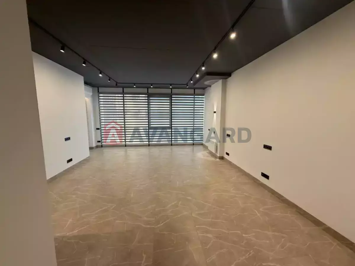 Торгівельна площа, 48 кв.м. фото 1 Торгівельна площа, 48 кв.м. фото 1