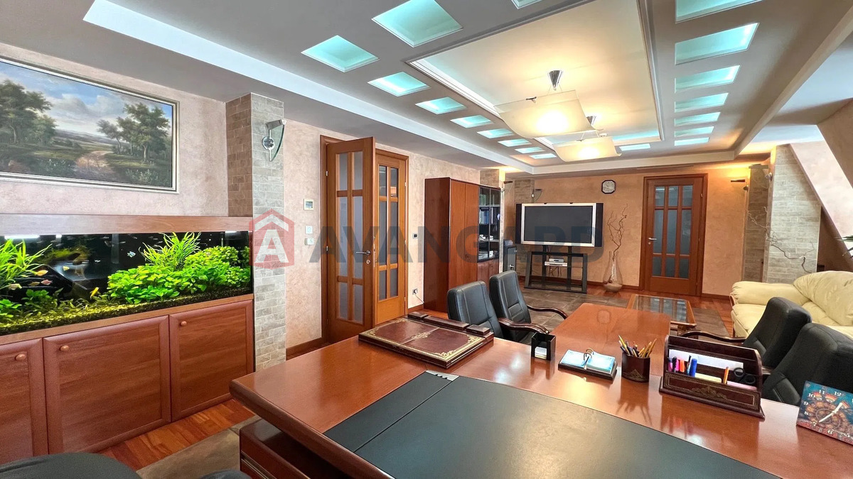 Торговая площадь, Сфера услуг, Отель, 1090 кв.м. фото 3 Торговая площадь, Сфера услуг, Отель, 1090 кв.м. фото 3