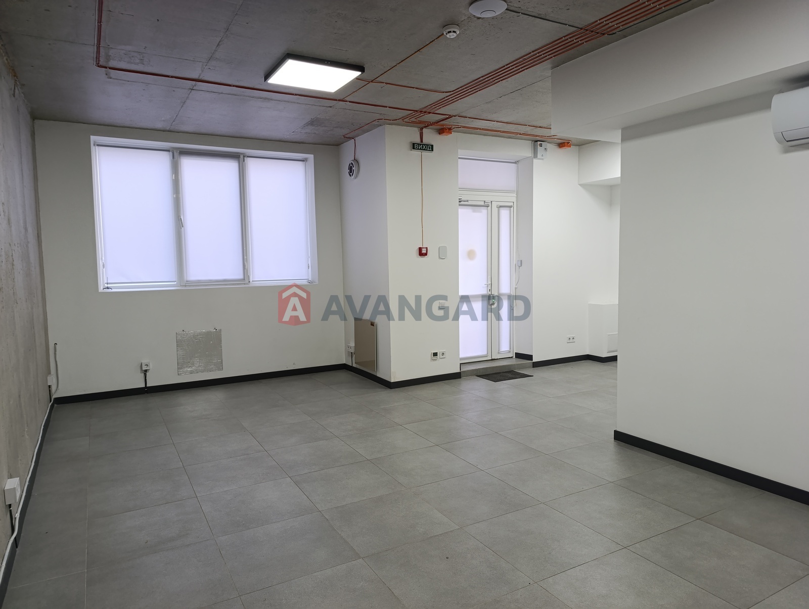 Сфера послуг, 205 кв.м. фото 6 Сфера послуг, 205 кв.м. фото 6