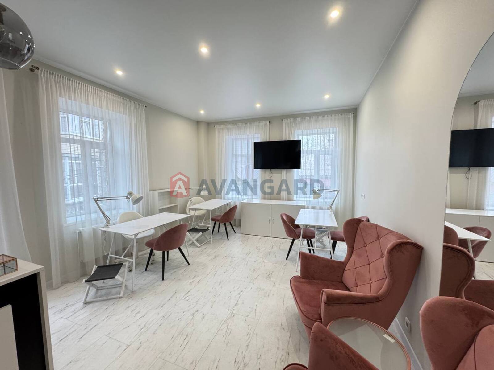 Сфера услуг, 40 кв.м. фото 1 Сфера услуг, 40 кв.м. фото 1