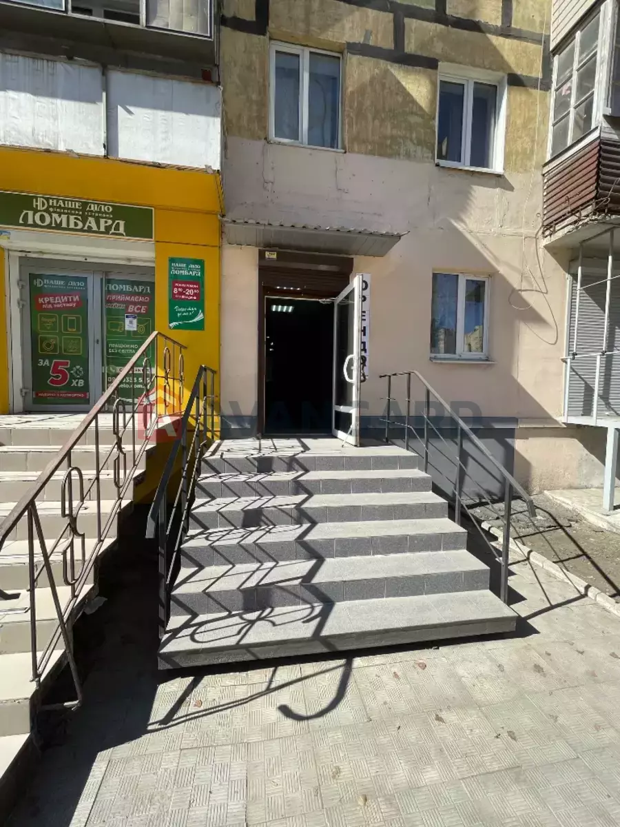 Торговая площадь, 55 кв.м. фото 2 Торговая площадь, 55 кв.м. фото 2