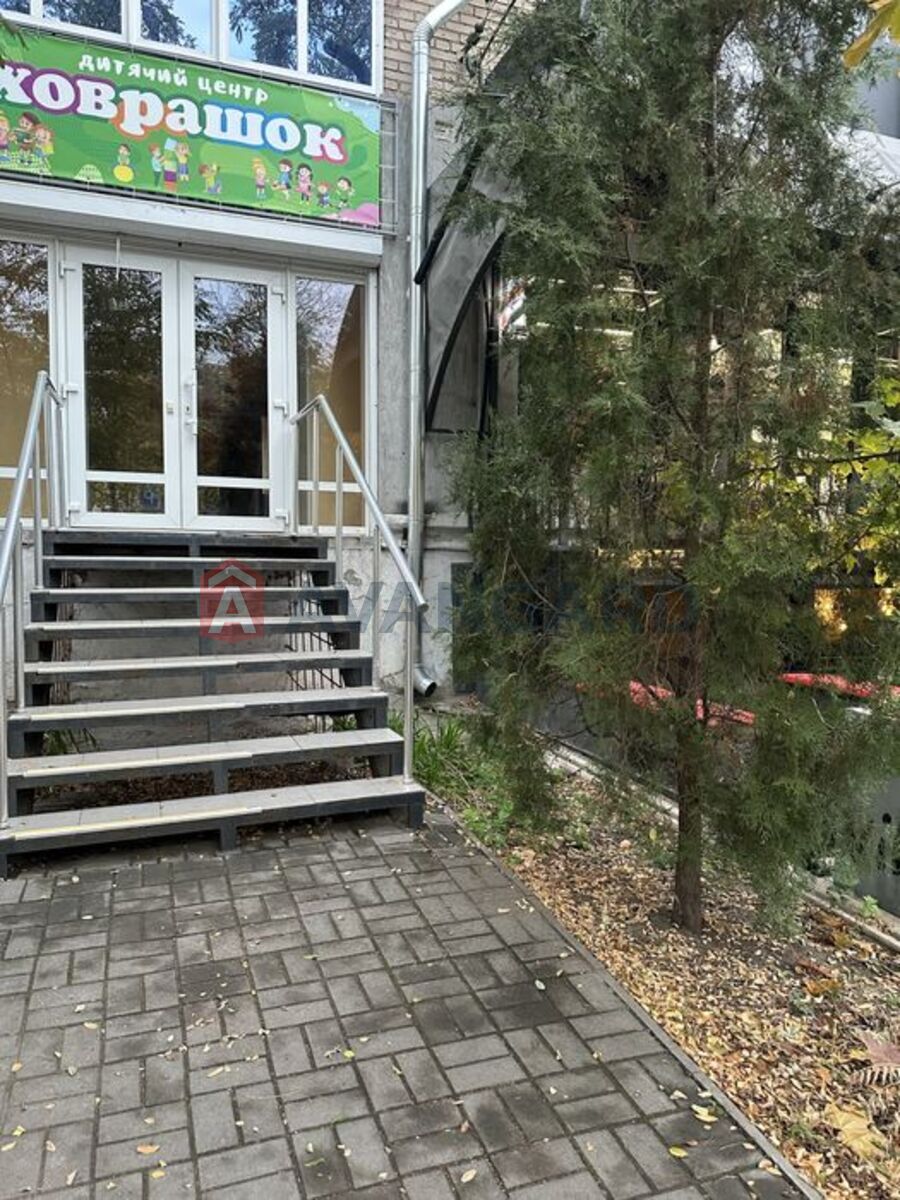 Торговая площадь, Сфера услуг, 49 кв.м. фото 1 Торговая площадь, Сфера услуг, 49 кв.м. фото 1